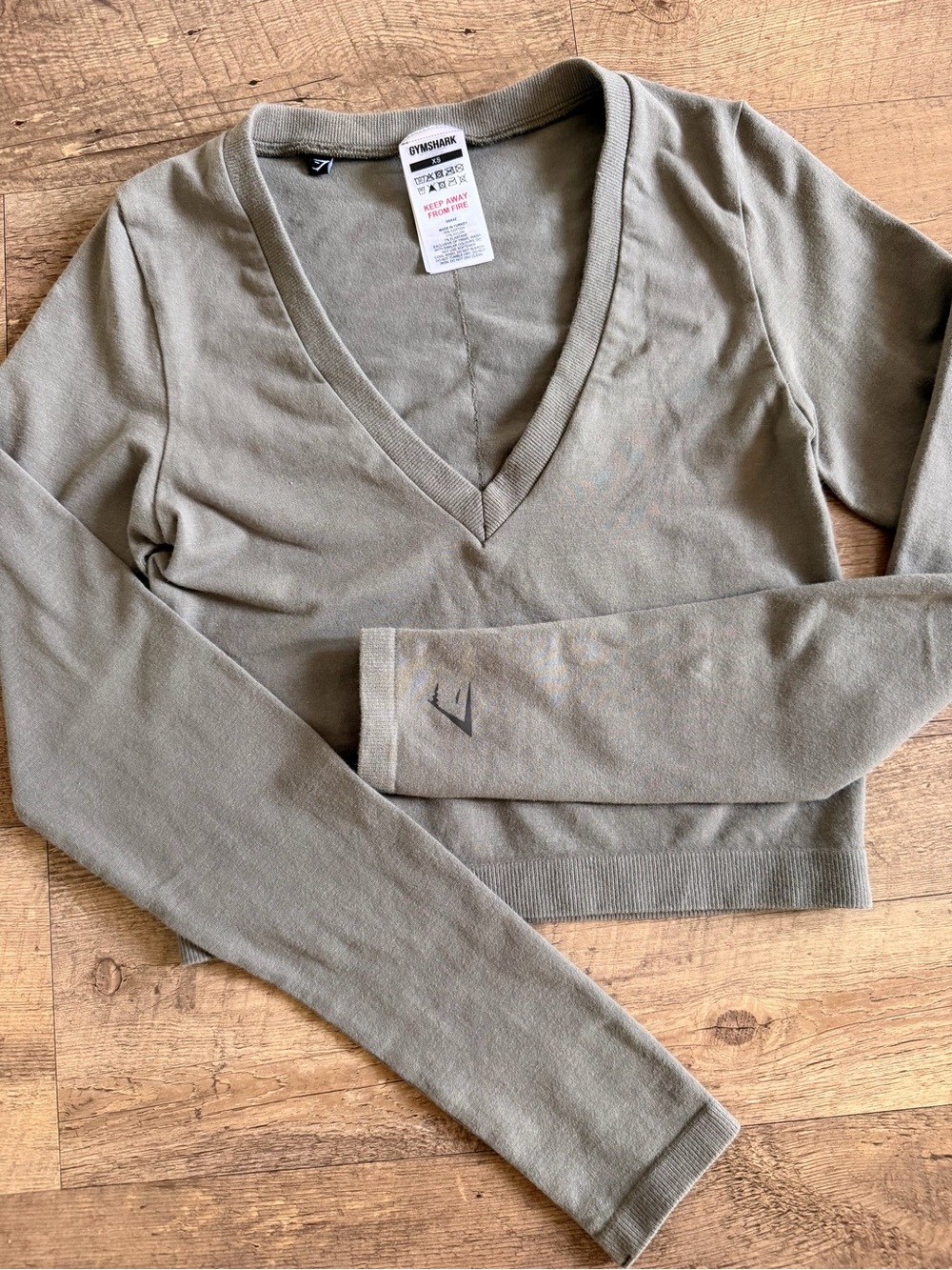 Gymshark Cotton Seamless Long Sleeve V Neck Crop Midi Top Base Green XS